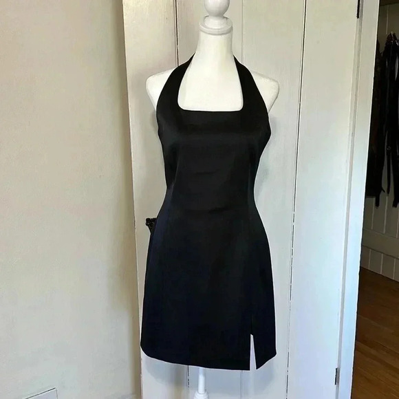 Laundry By Shelli Segal Dresses & Skirts - Adorable little black dress 🖤